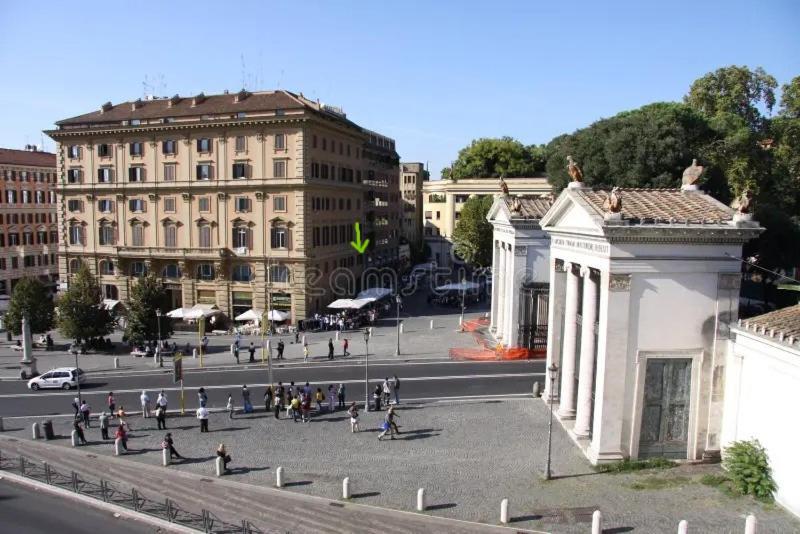 Appartamento Al Centro Di Roma Bosuiterome Extérieur photo